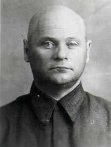 230800Y016520.jpg