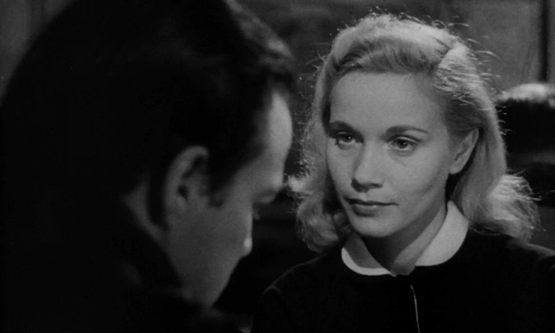 Эва Сейнт с Марлоном Брандо в фильме «В порту», 1954
