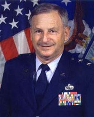 080401-F-JZ511-469.JPG