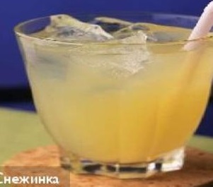 Файл:Снежинка (коктейль).jpg