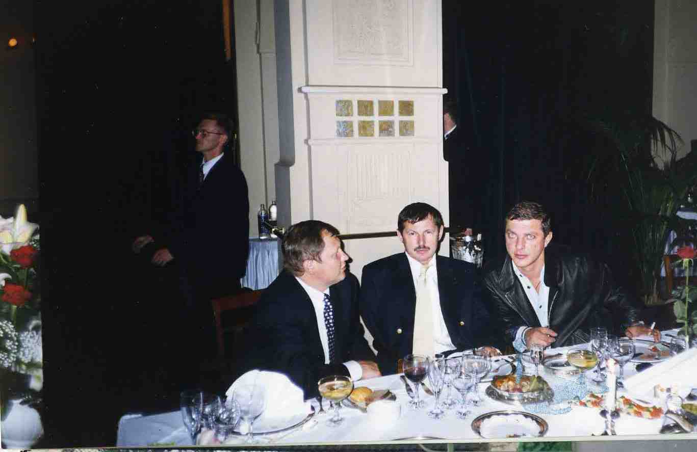 Глущенко, Барсуков (Кумарин), Руслан Коляк