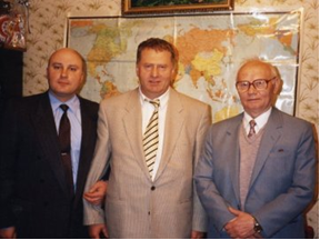Абельцев, Жириновский, экс-глава КГБ Крючков