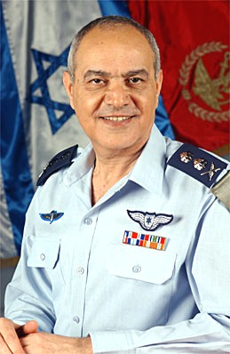 Dan-halutzisrael.jpg