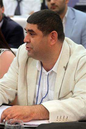 1968 v abaev.JPG