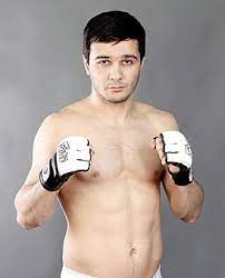 Файл:Artur_Radzhidovich_Magomedov.jpg