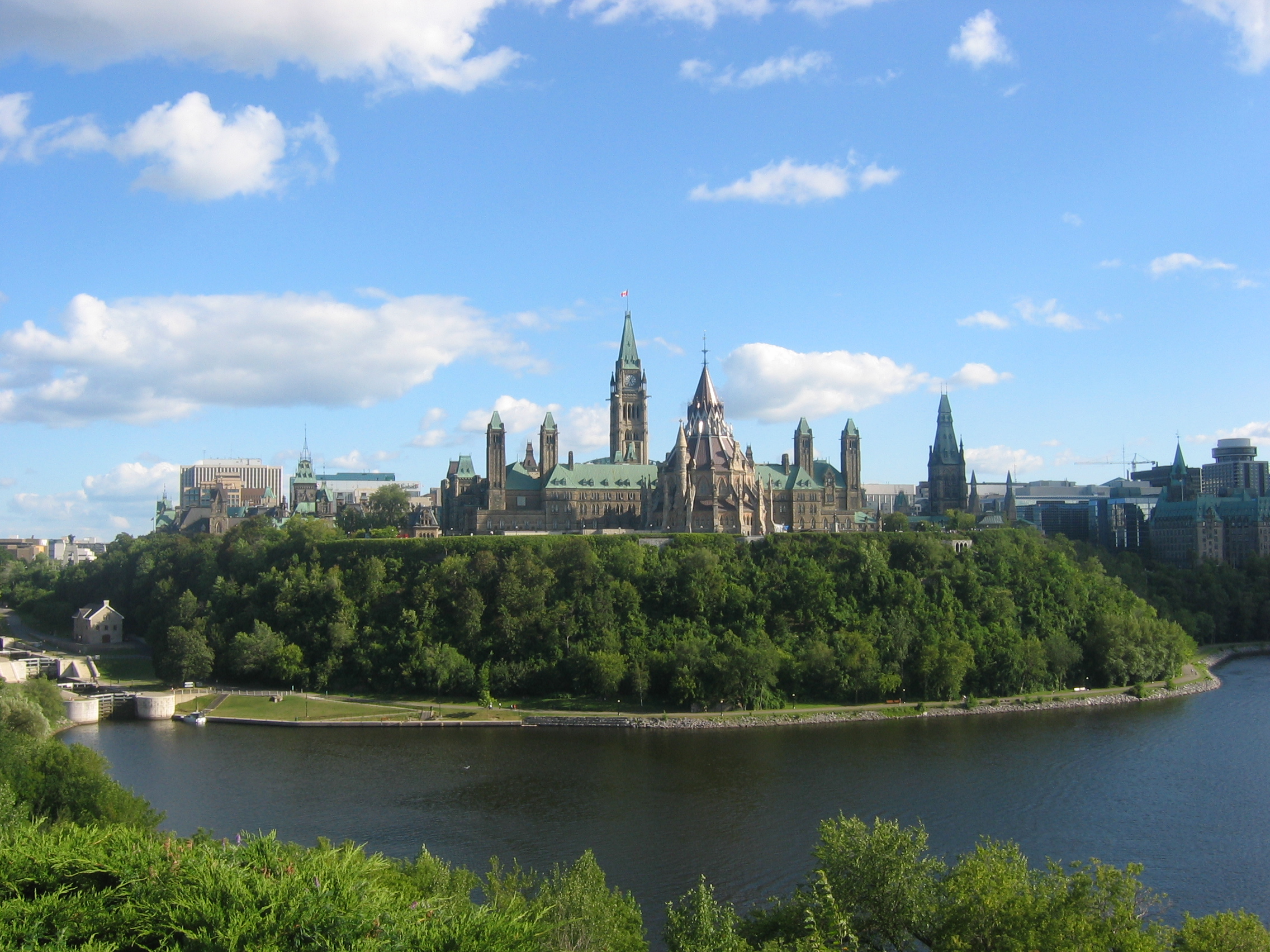 Парламентский холм