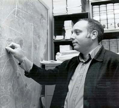 Reuven Ramaty.jpg