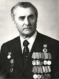 753516.jpg