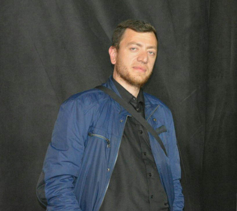 Alikhan Amrakhov d.jpg