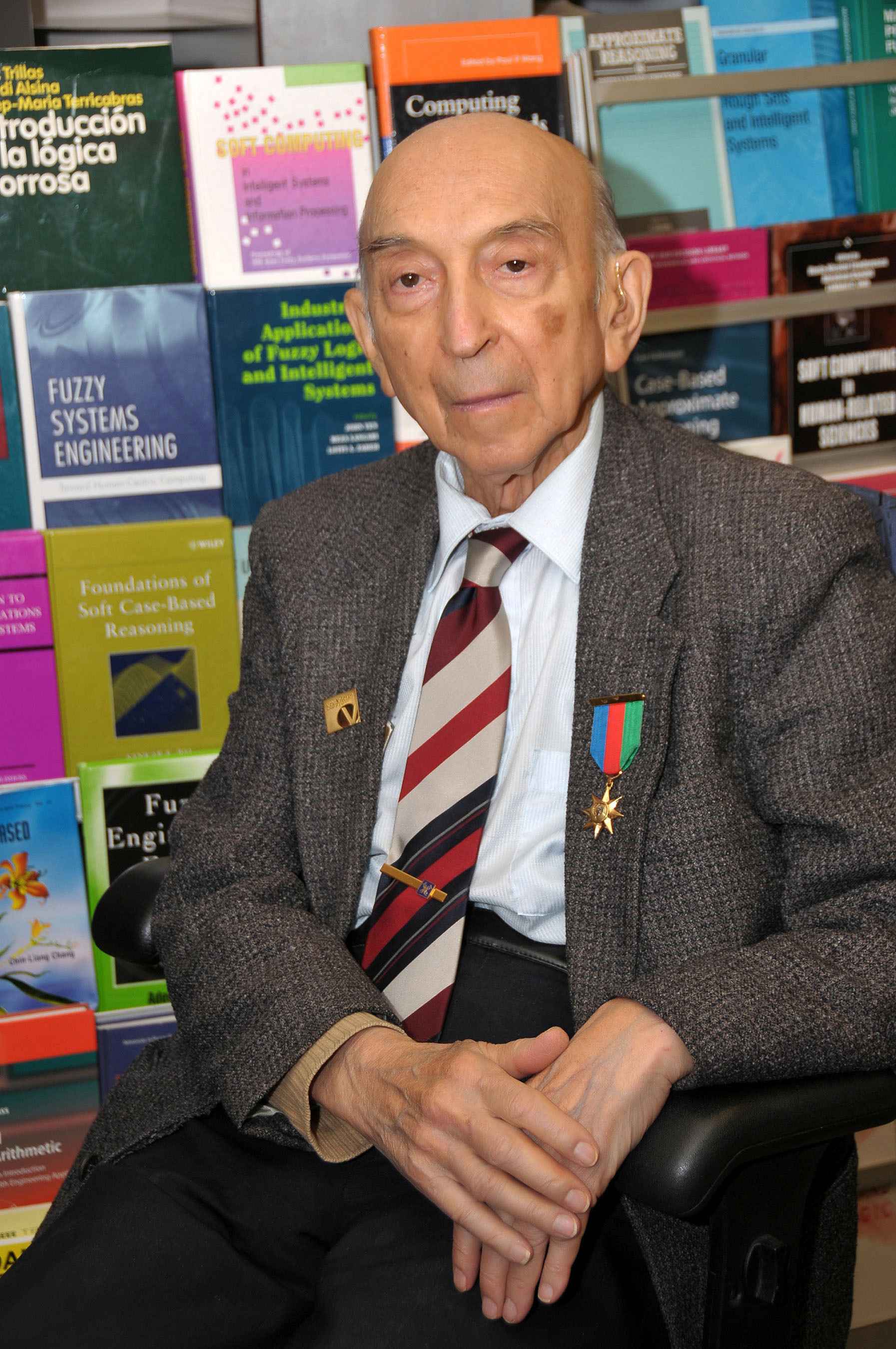 Zadeh BBVA c.jpg