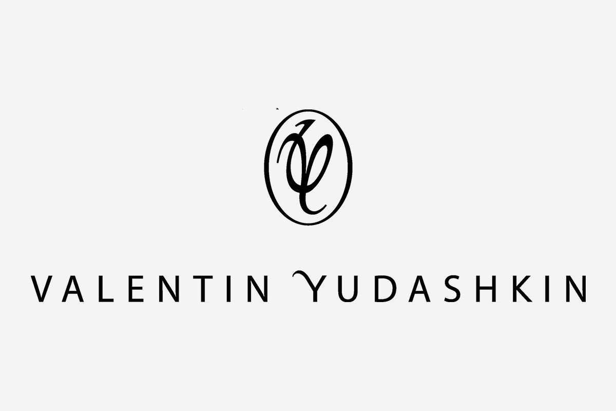 Valentin Yudashkin (модный дом) лого.jpg