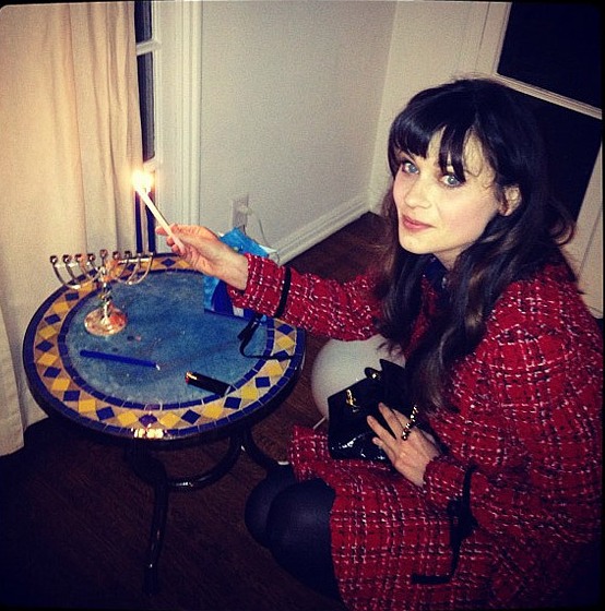 Zooey-deschanel-600-6.jpg