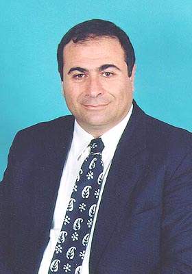 Mana david.jpg