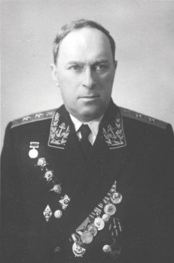 Ce11944b98d0742eead2b016a253afd2 L.jpg