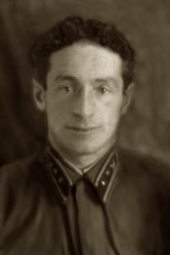 Efron-1-f-1- 0.jpg