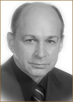 Файл:Aleksandr_Vladimirovich_Novikov_akter.jpg