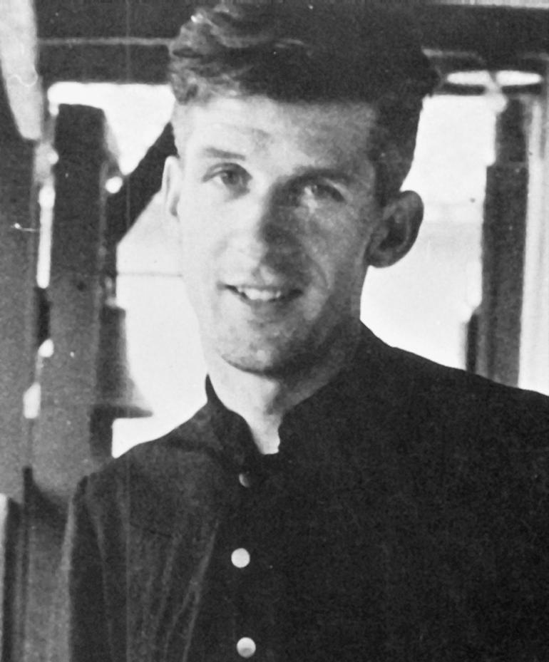 MarioBorzaga.jpg