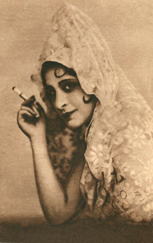 MariaReyzen408660.jpg